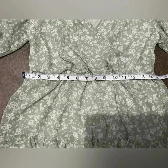 Inspired Hearts size large Floral Short Dress Color Mint Green With Hearts - Picture 7 of 11